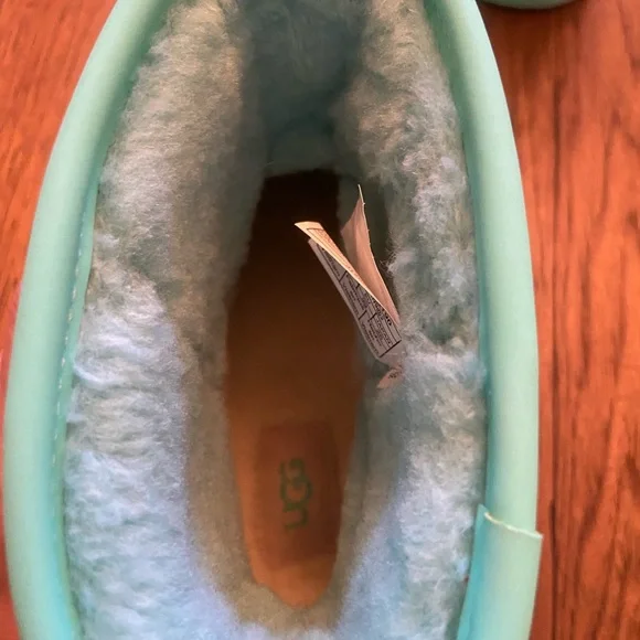 UGG Kids Aqua Rain Boots - Picture 3 of 4